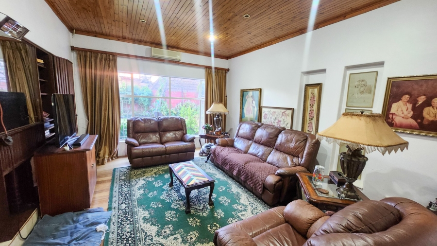 4 Bedroom Property for Sale in Wilkoppies North West
